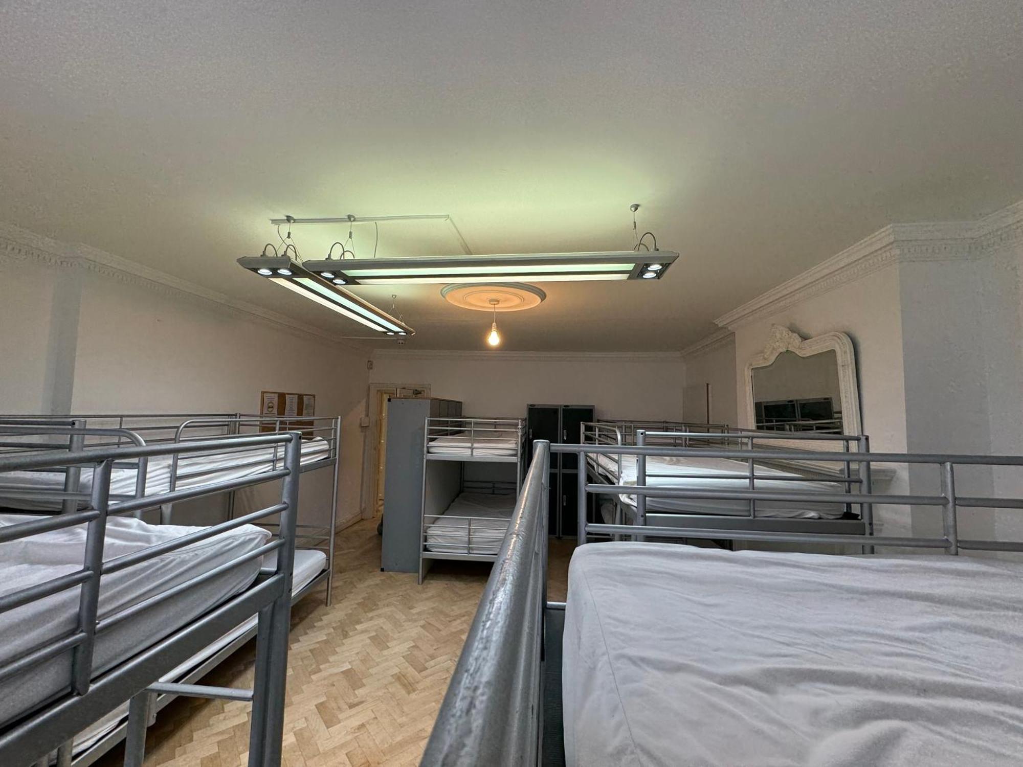 365 London Hostel Luaran gambar