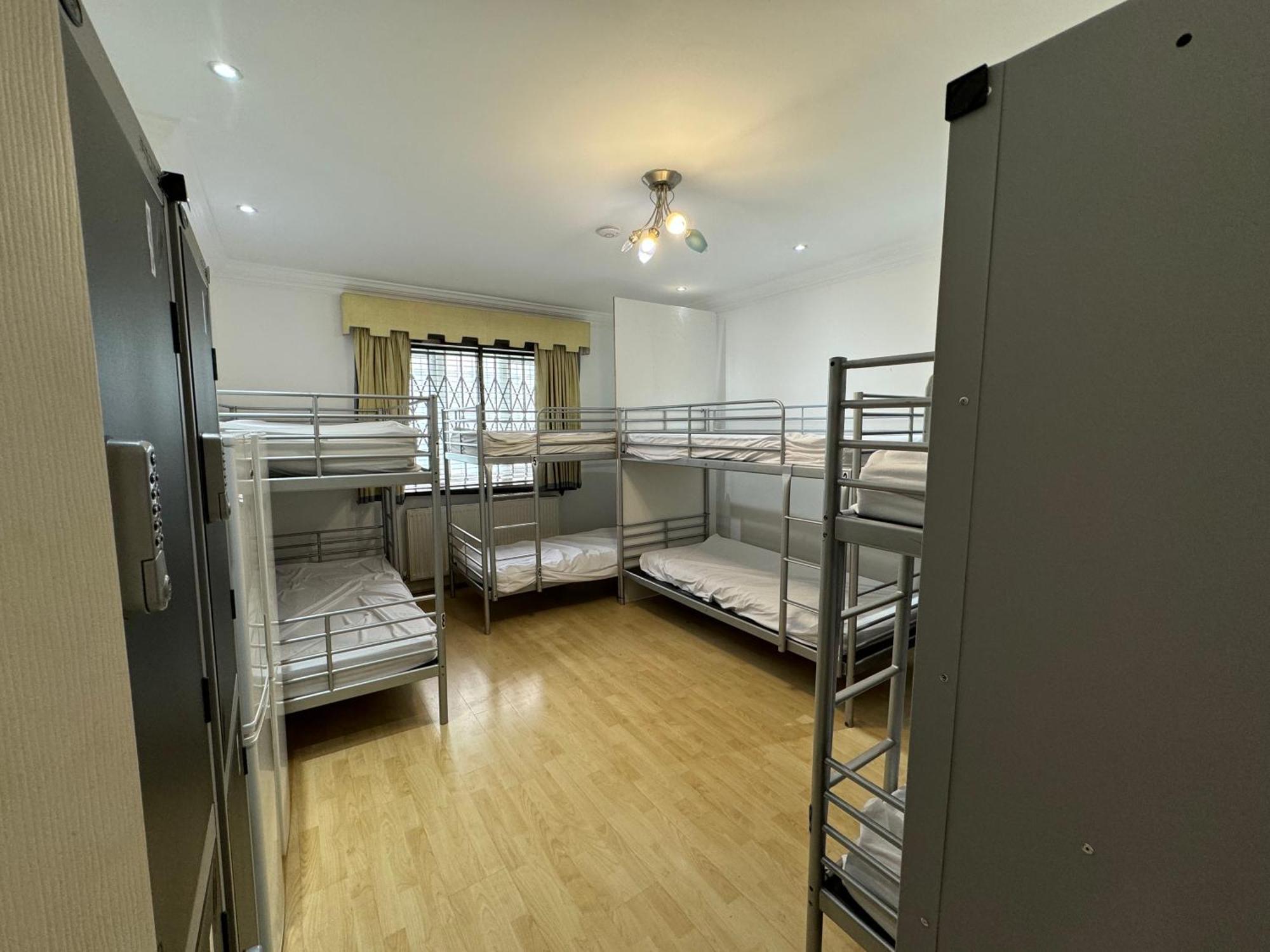 365 London Hostel Luaran gambar