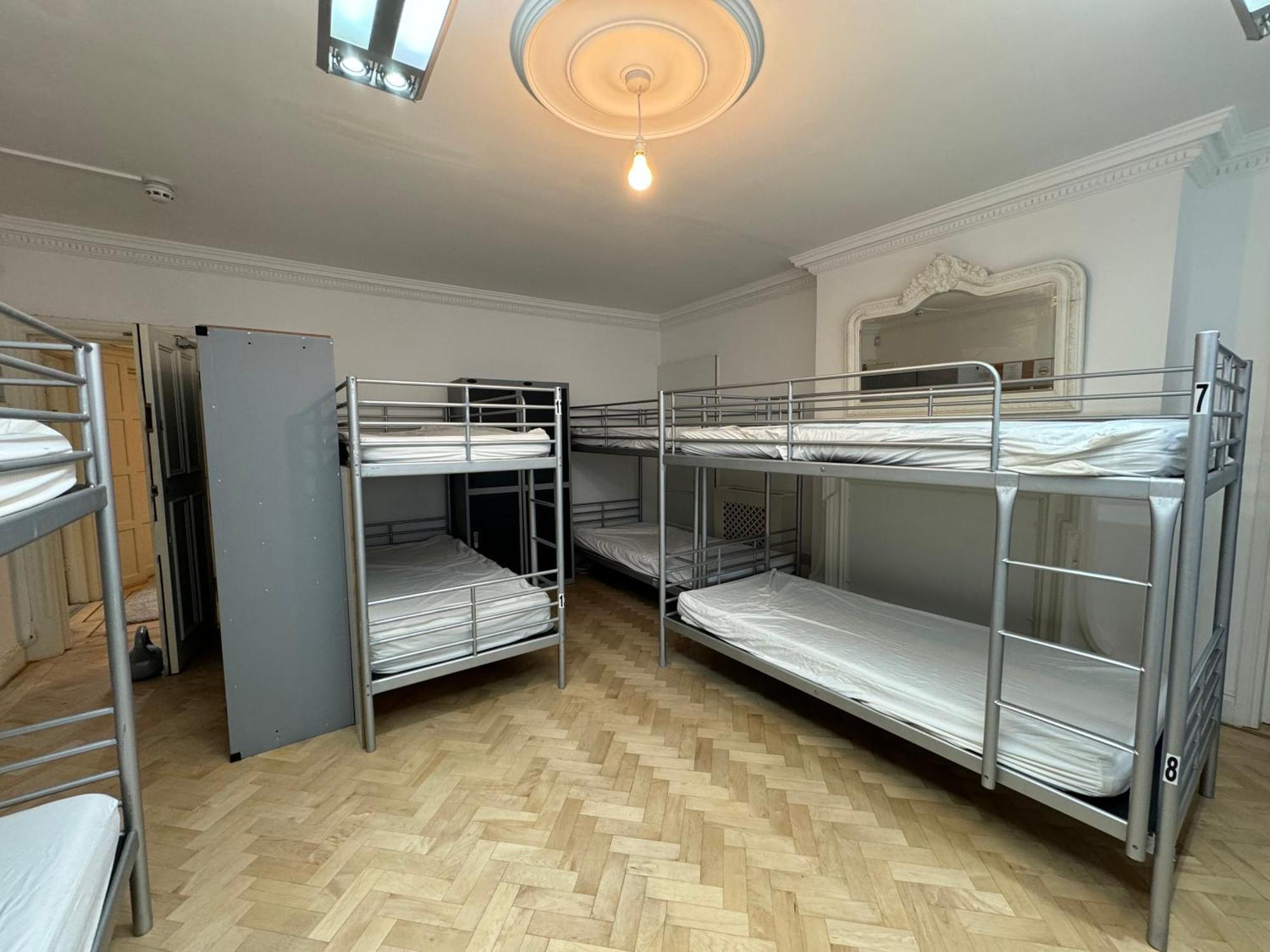 365 London Hostel Luaran gambar